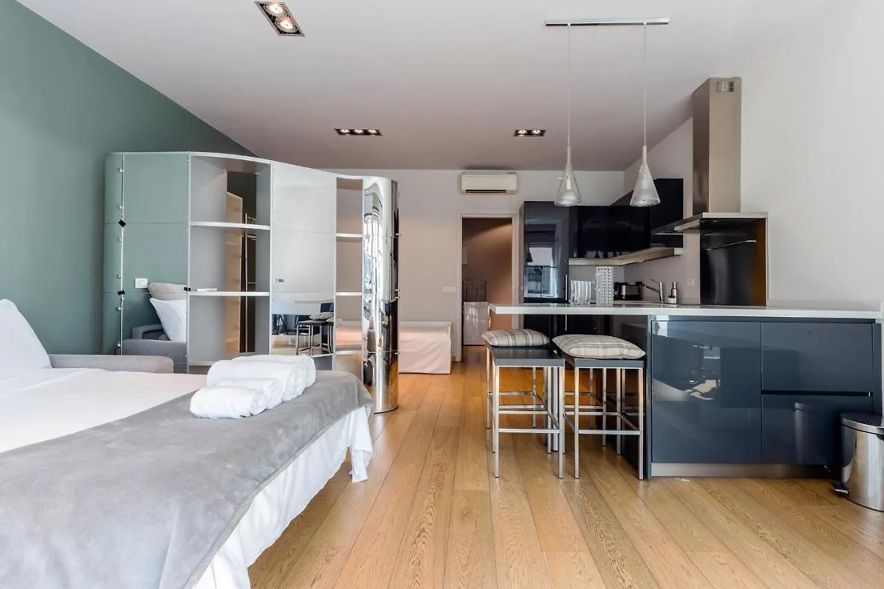 Milan Retreats Brera Apartment