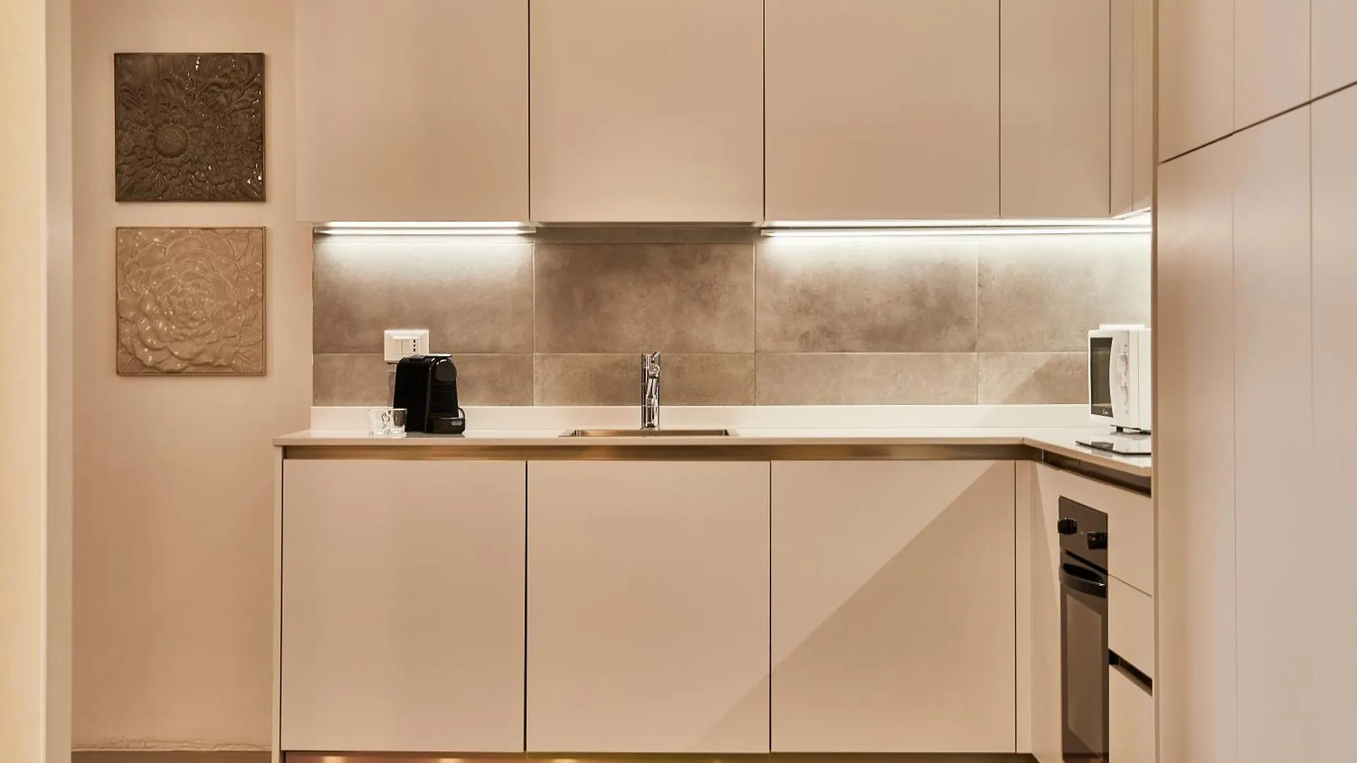 Milan Retreats Brera Apartment 0*,